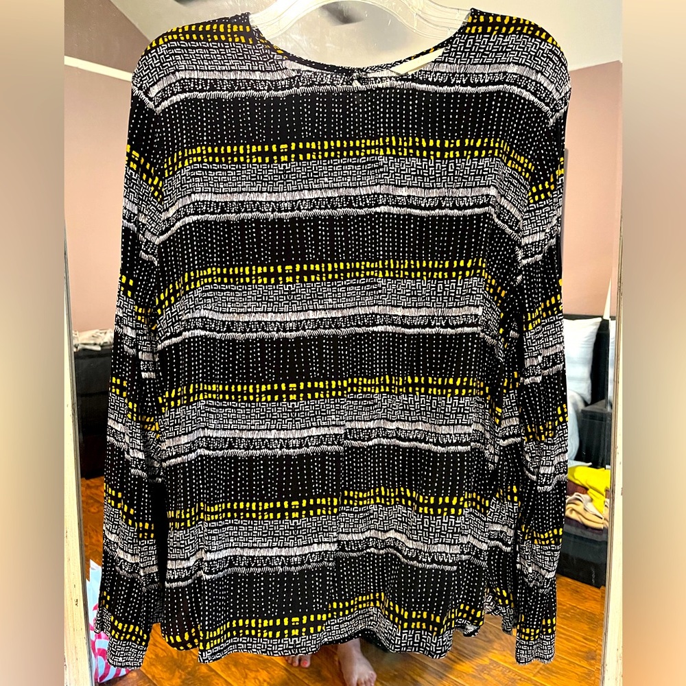NWOT H&M Blouse